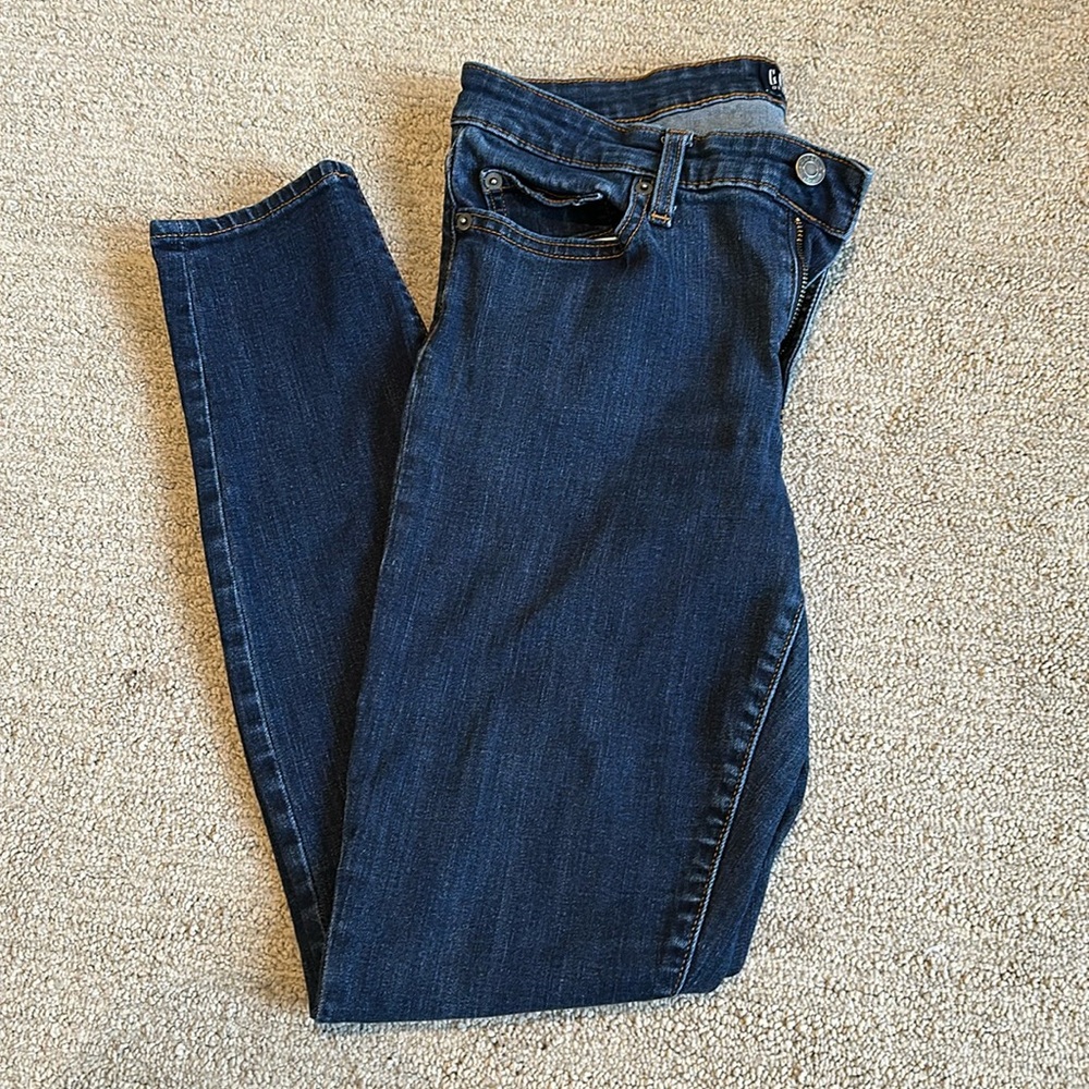 GAP Denim Jeans - 28 regular